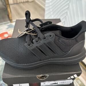 Black Adidas ULTRADREAM   DNA trainers #sneakers BRAND  NEW SIZE 7 woman’s